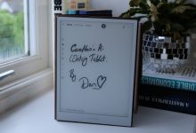 Cuneflow's e-paper writing tablet uses AI to record and transcribe meetings