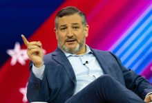 Senators introduce bipartisan bill to fight government censorship