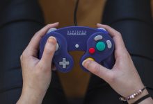 Why is the GameCube controller so loved by gamers?